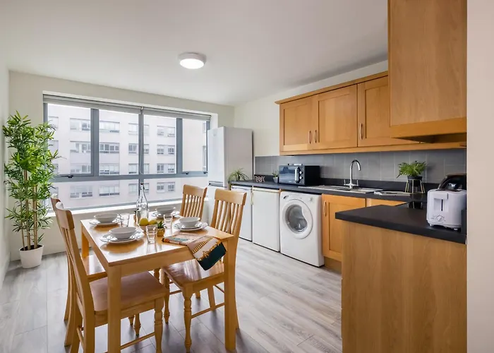 Mayor Square Appart hôtel